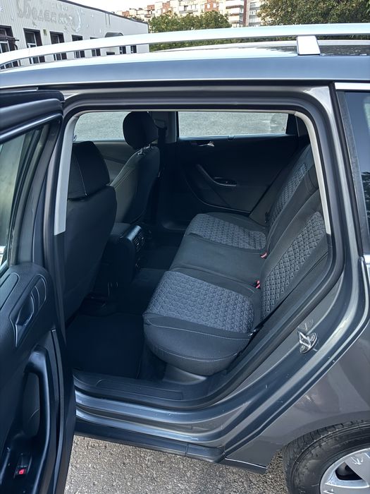 Volkswagen Passat B6 2007р 2,0tdi механіка 6 в ідеальному стані дизель