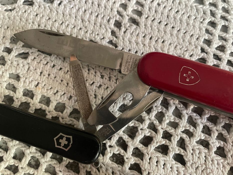 Zestaw starszych scyzoryków Victorinox