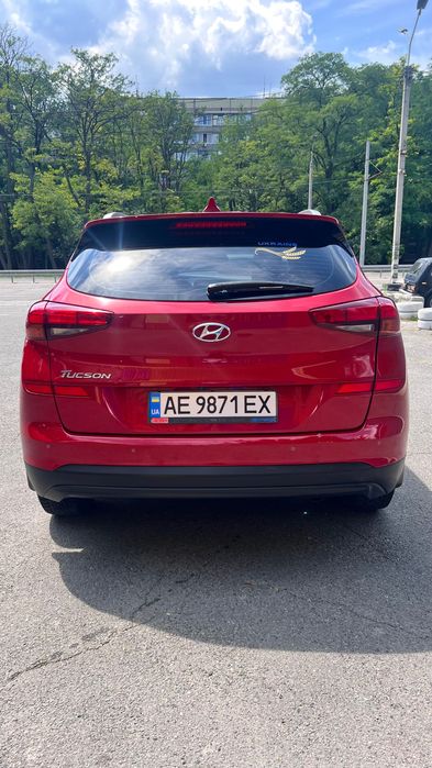 Продам hyundai tucson