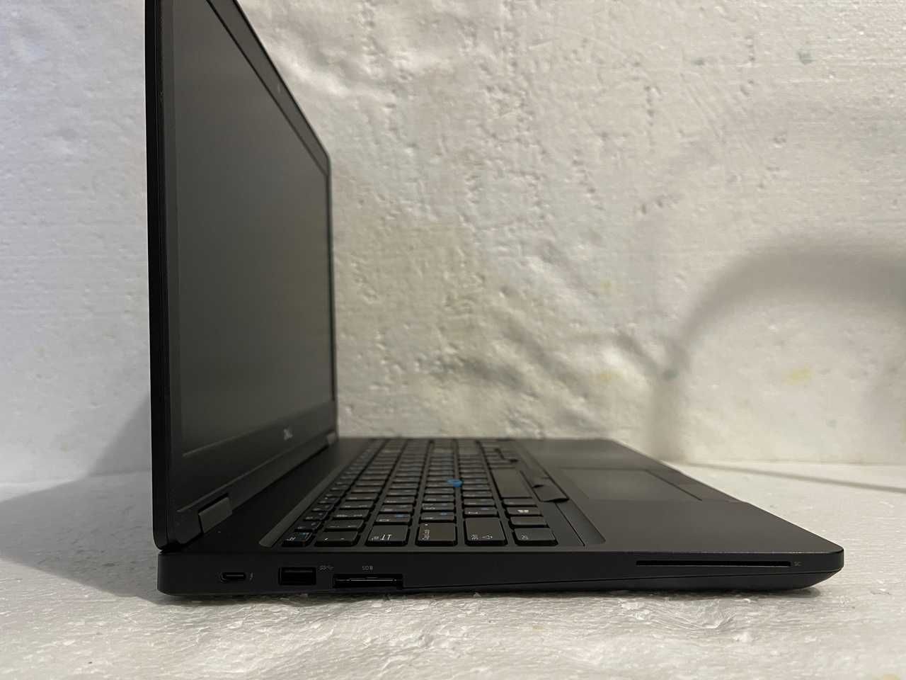 Игровой СВЕЖАК!! DELL 5591 + ((Core i7 на 12" ЯДЕР)) + 16 ГБ DDR4