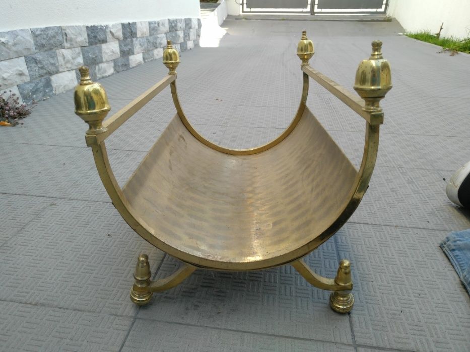 Suporte para lenha sala - para desocupar