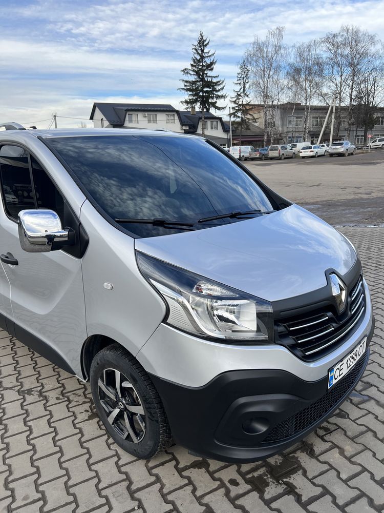 Renault Trafic 2016 рено трафік 2016  1.6 107кв (145кс)