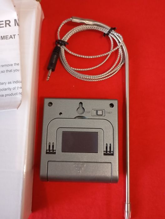 Термометр кухонний з виносним датчиком до 250 градусів+ магніт.