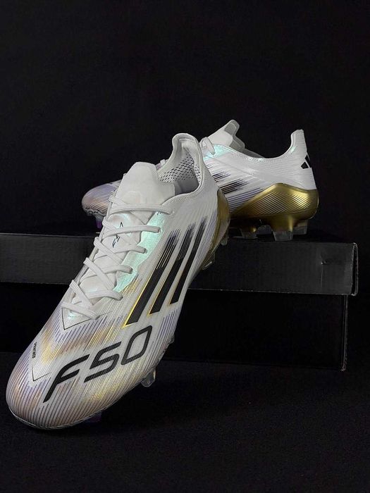 Chuteiras Adidas F50 "Road to Glory" Elite