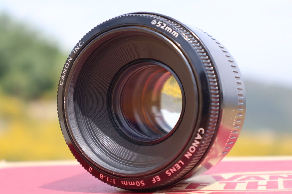 Canon EF 50mm F/1.8 II