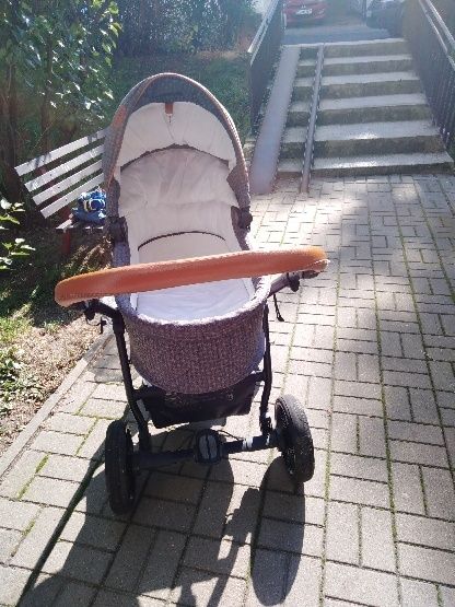 Wózek z gondola i spacerówka