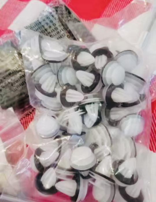 Колпак ковпак Клипса защелки BMW E34 E36 E38 E39 E46 M3 M5 Z3 X5колпак