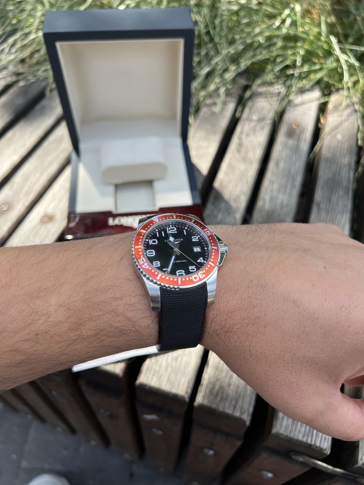Чоловічий годинник Longines L3.689.4.59.2. 41mm.