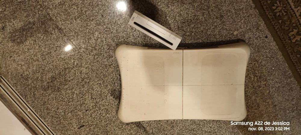 Wii + Wii Balance + 3 jogos