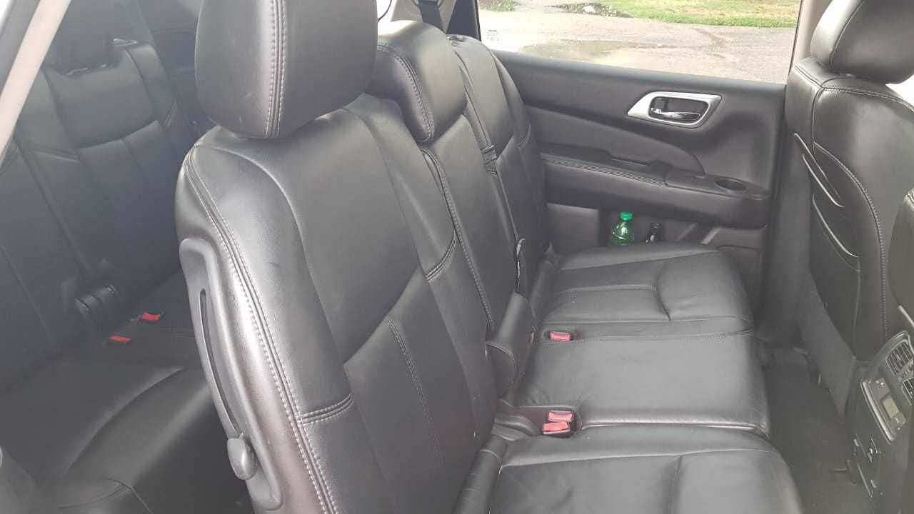 Продам Nissan Pathfinder SL 2013 panorama 7 місць
