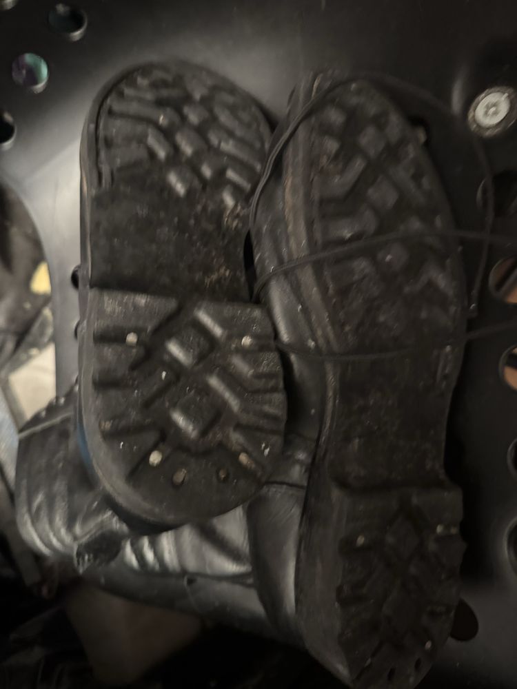 Buty wojskowe z blacha czarne 43 rozmiar