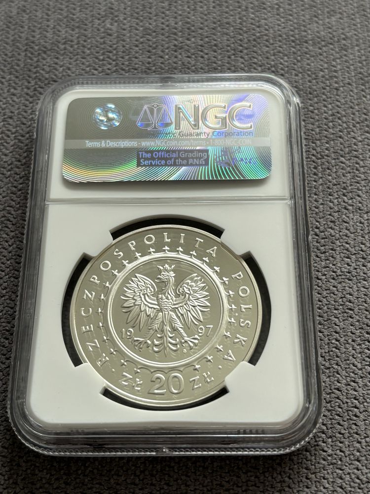 Zamek w pieskowej skale 20 zł z 1997 roku NGC