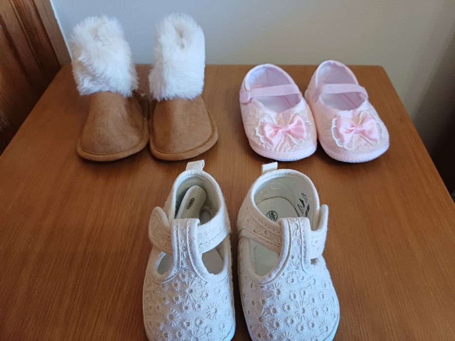Sapatinhos/ botas tam18 /19