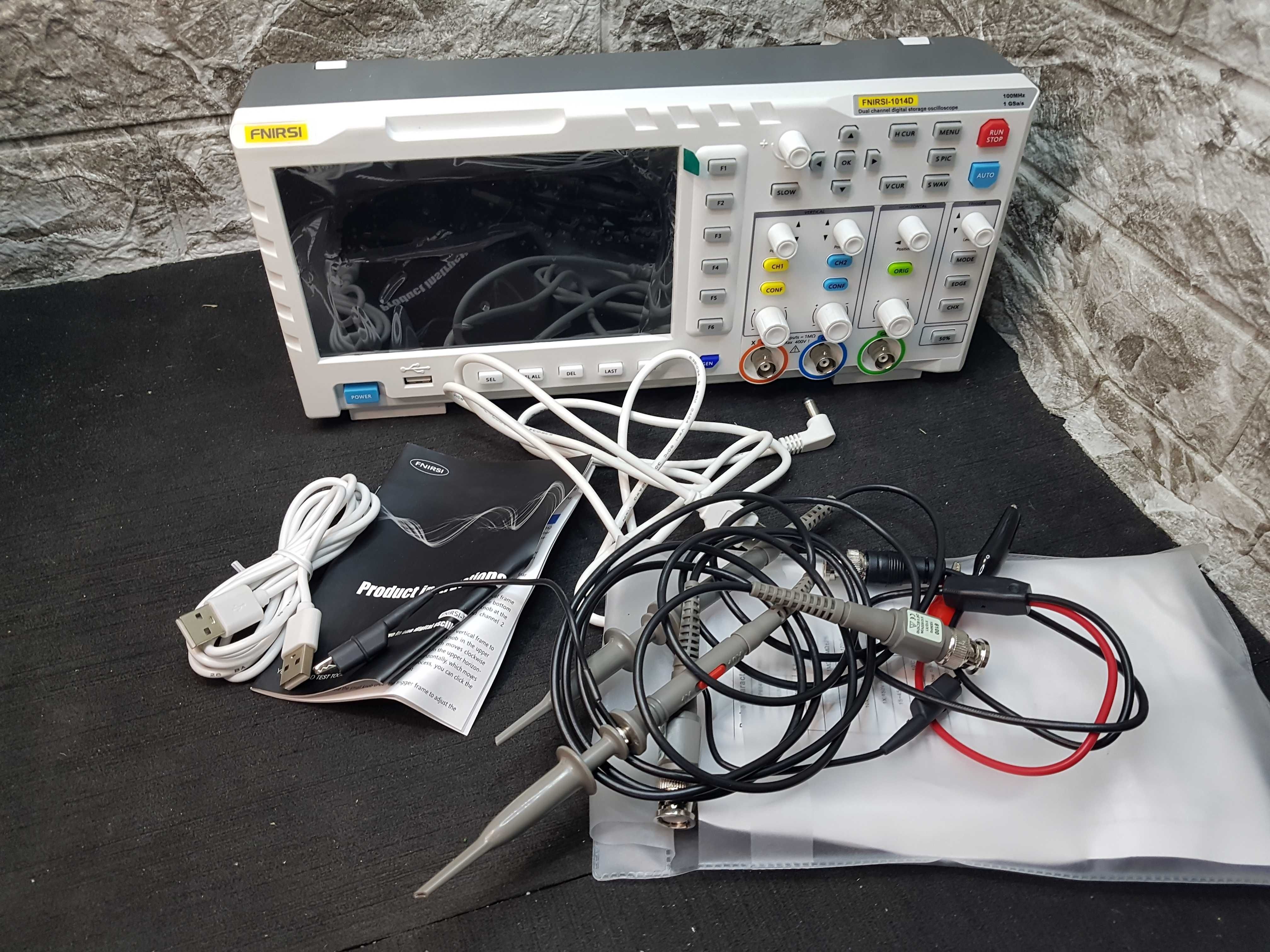 Цифровий осцилограф FNIRSI 1014D 2 в 1, генератор сигналів DDS
