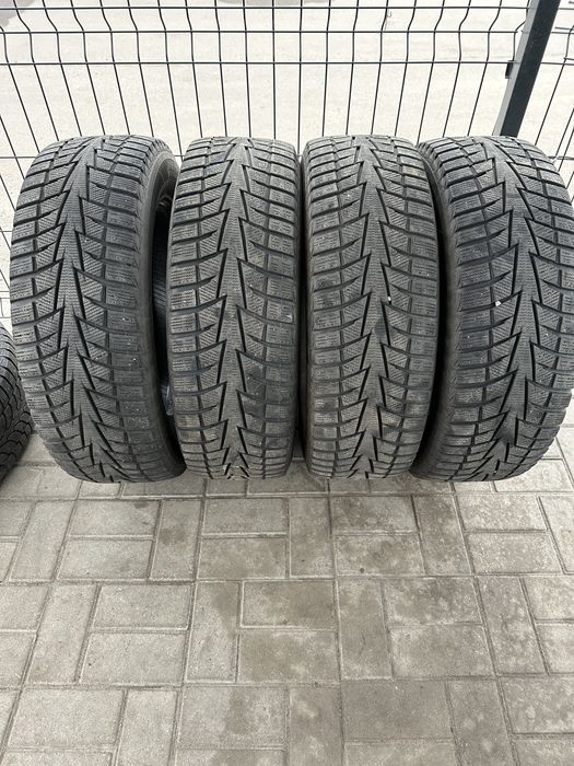 Hankook Winter I*Cept X RW10 225/65 R17 102T