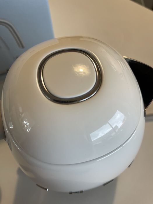 Czajnik Smeg 1,7l KLF03 biały