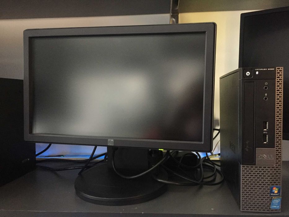 ЄЛО 15" сенсорний монітор для пос терміналів е гурт та гарантія