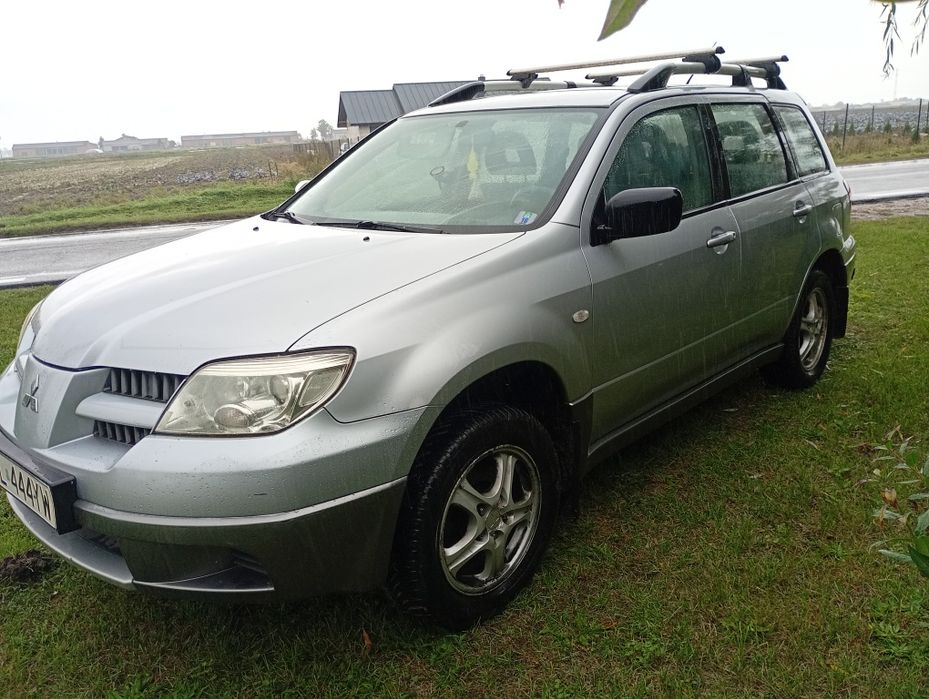 Mitsubishi Outlander 2.0 LPG  hak , klima