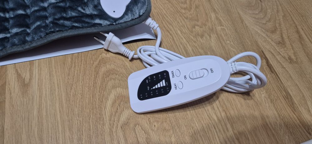 Elektryczna poduszka rozgrzewająca