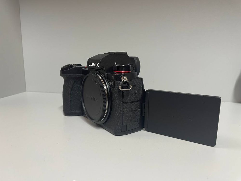 Panasonic LUMIX S5