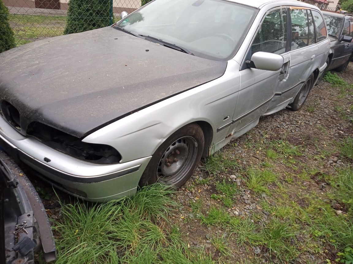 BMW 523 E39  na części