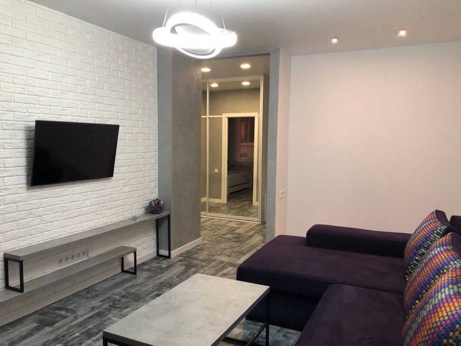 Сдам 2 к квартиру ЖМ Радужный