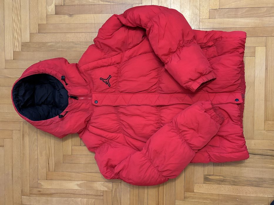 [SOLD]Куртка чоловіча Air Jordan M J Ess Puffer Jacket Red