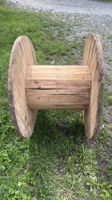 Drewniana szpula  beben po kablach , na stół