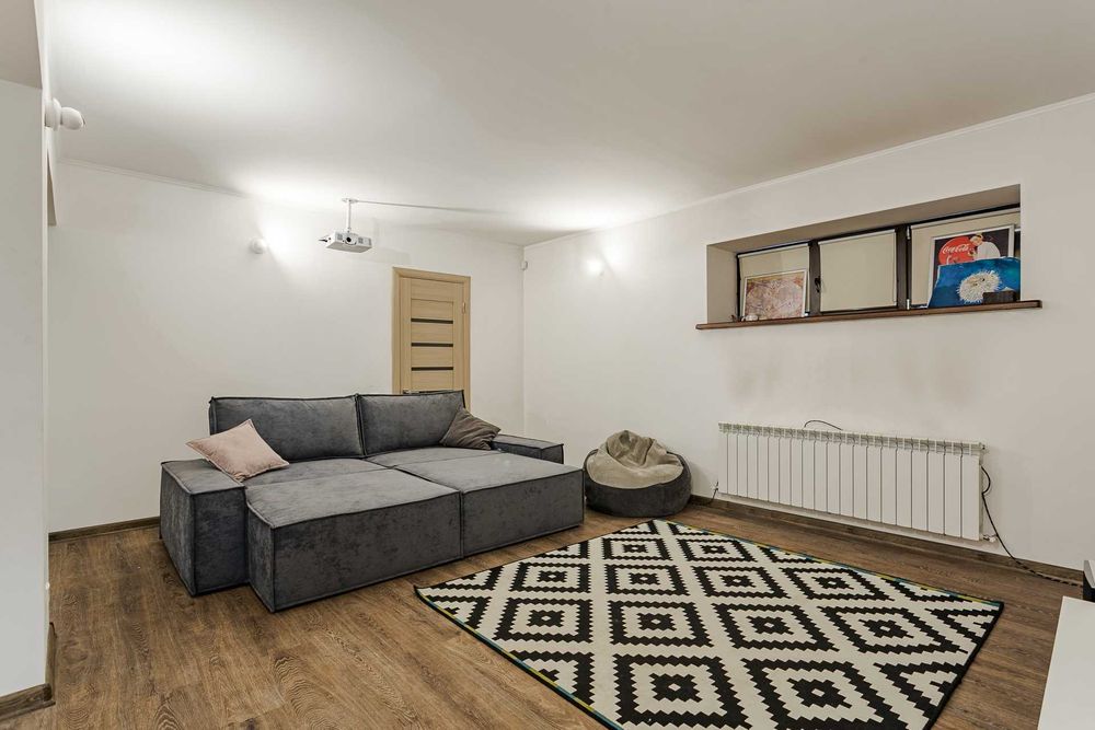 Будинок Білогородка Дом Белогородка 480м 30 соток