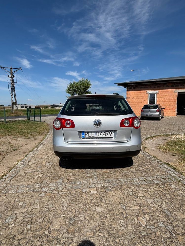 VW Passat 2.0 TDI automat 2010