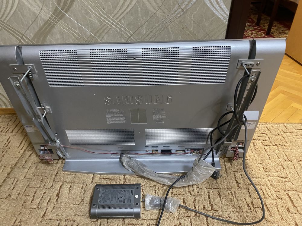 Samsung LW-29A13WR , колонки spk-l2900