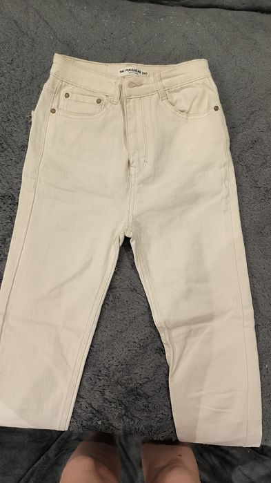 Джинси Pull and Bear