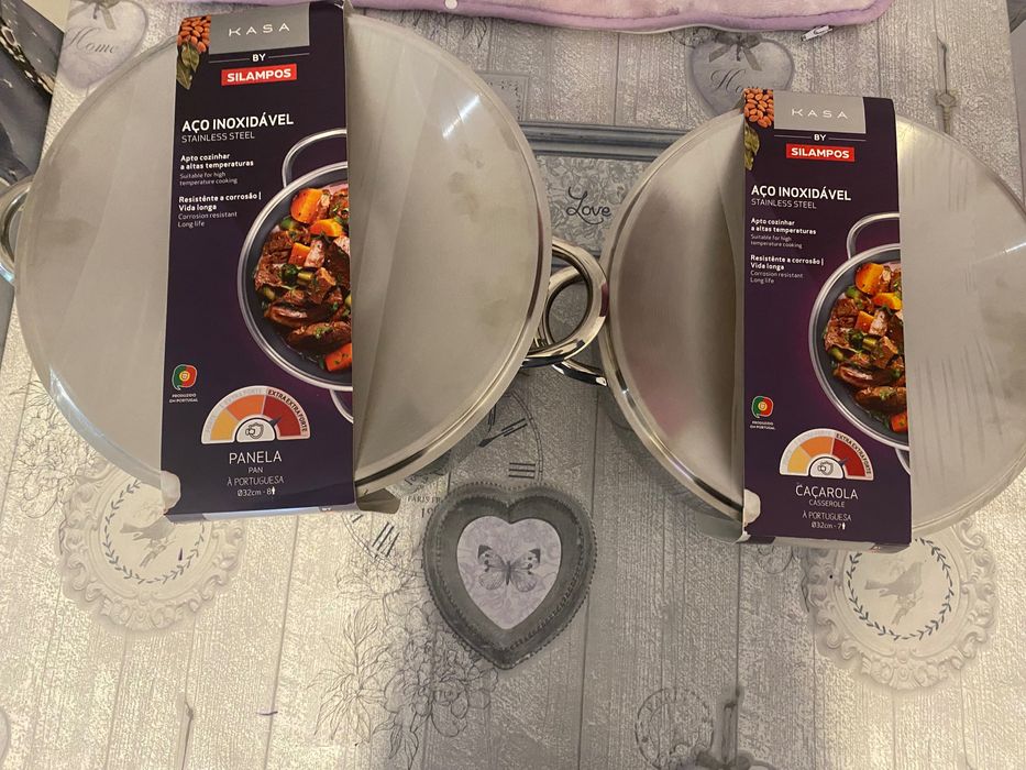 Conjunto de duas caçarolas silampos novas tamanho grande
