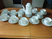 Zestaw Kawowy Porcelana Książ 24 elementy, stan bardzo dobry