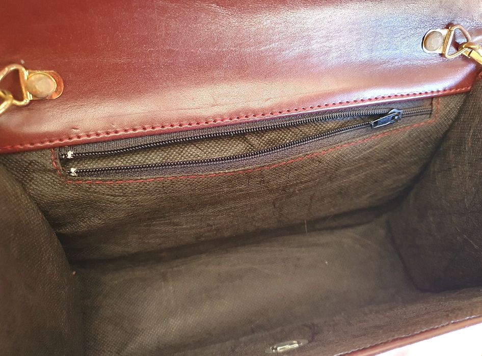 Carteira pequena Bordeuax - pode ser vir para toilette - usada uma vez