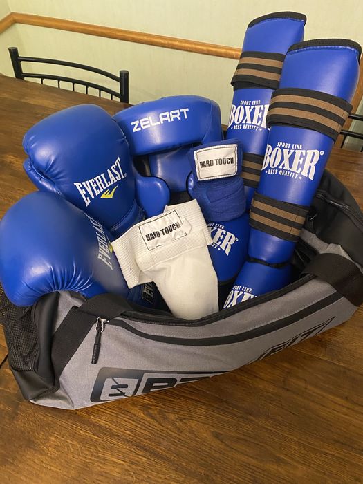 Продам все нове для единоборства