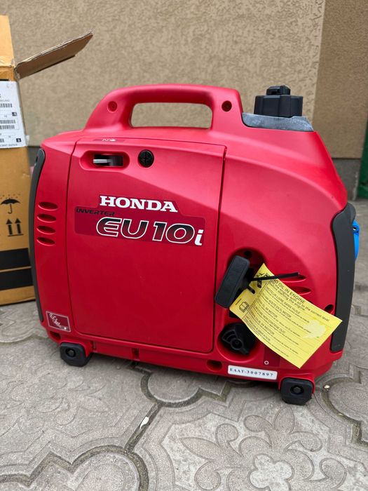 Генератор бензиновий інверторний Honda EU10i
