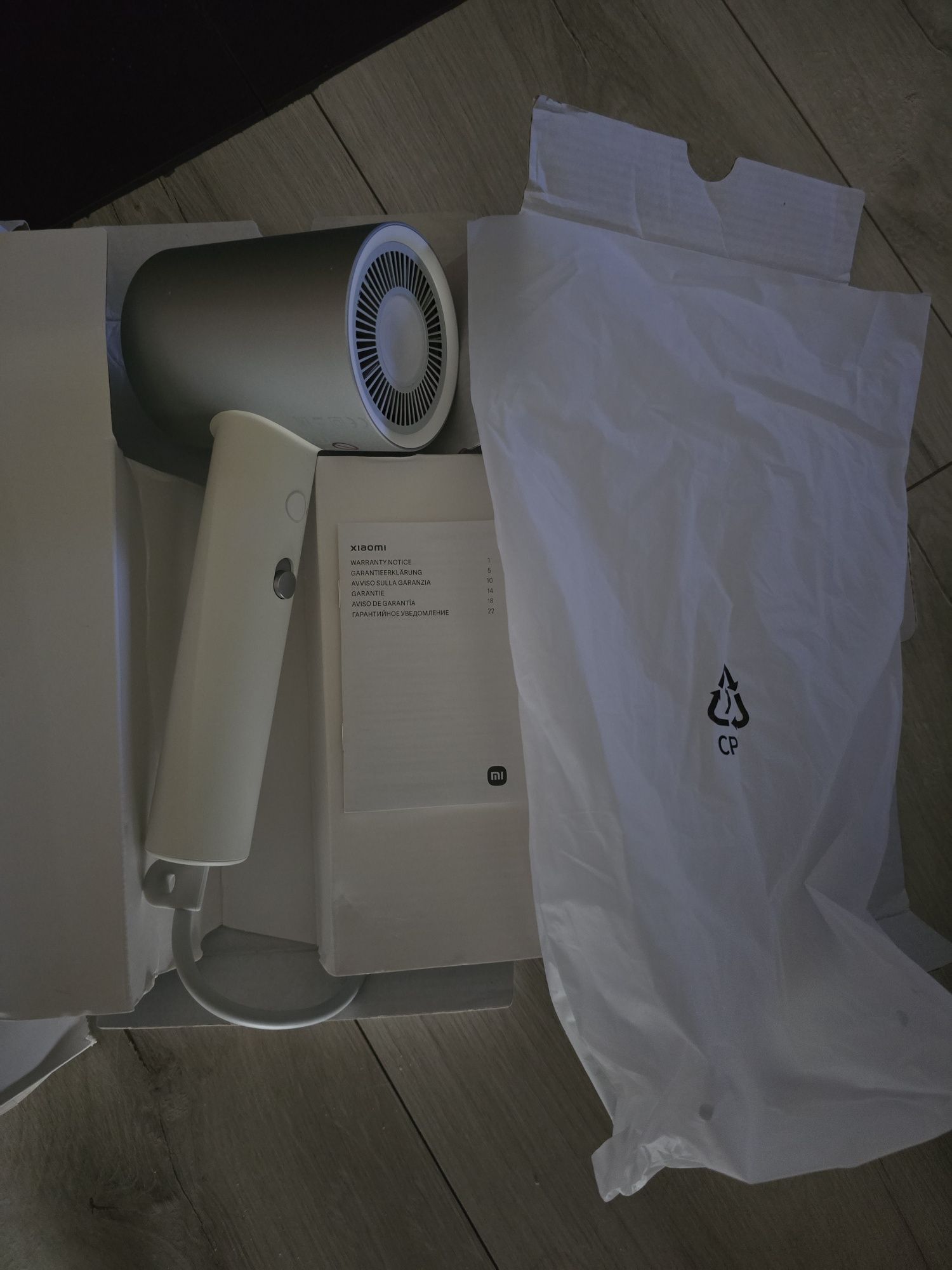 Suszarka do włosów NOWA XIAOMI Jonizacja H500.