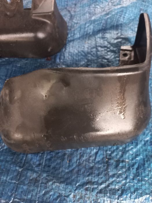 Бризговики Субару аутбек 2010 р