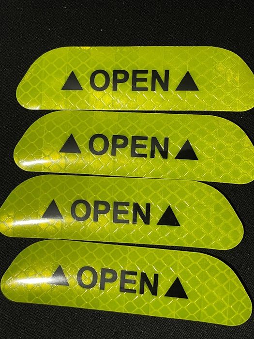 Світловідбиваючі наліпки 4 шт. Світловідбивні наклейки 4 шт.