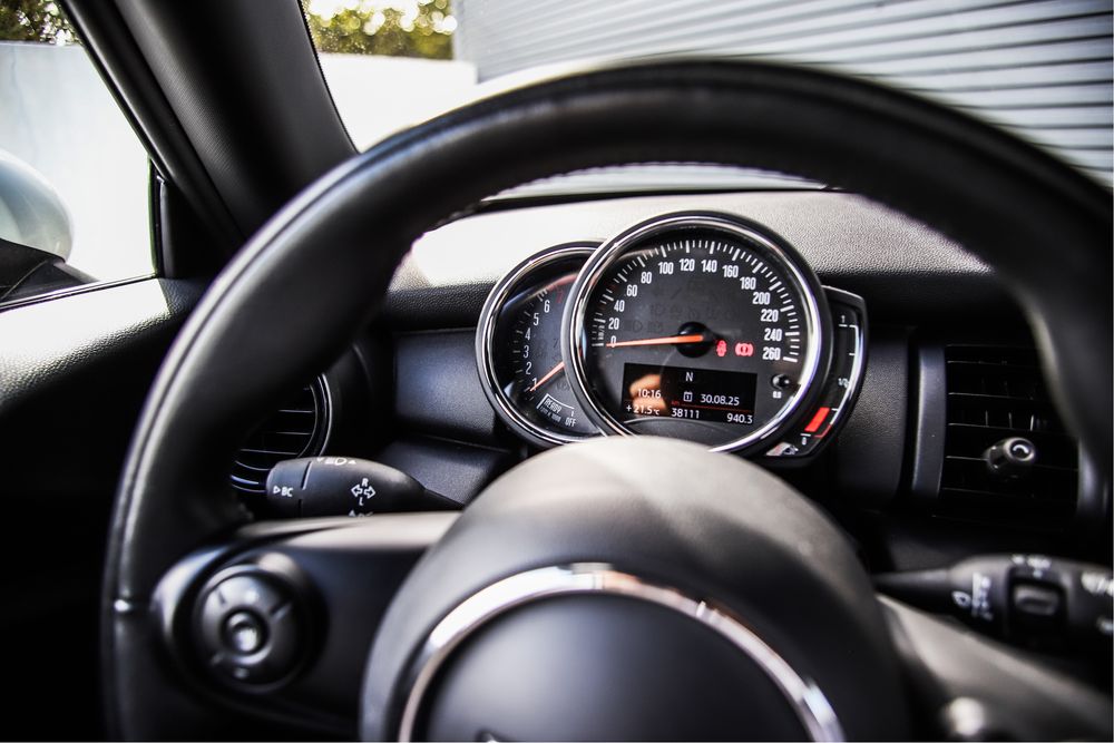 Mini One 1.5 Gasolina 2018 38.000km 3 Portas