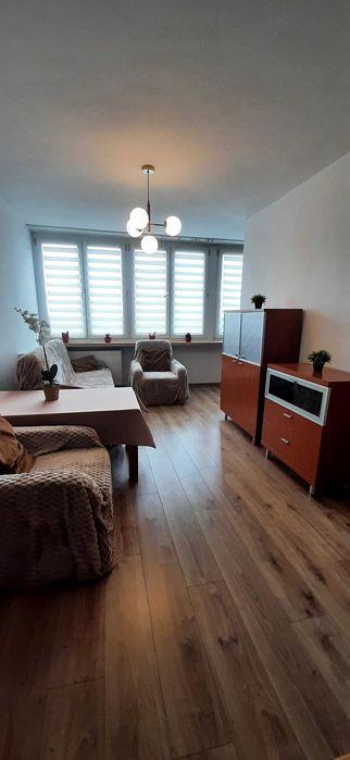 PIĘKNY WIDOK, PO REMONCIE, 2 pokoje, ok. Pl. Wilsona, metro M1