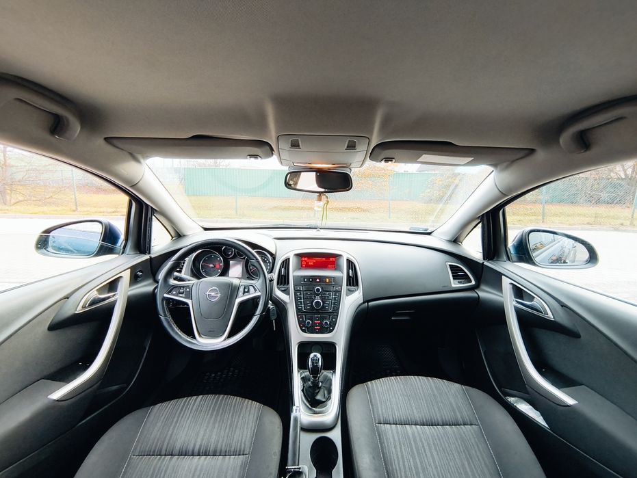 Opel astra 1.7D // 2011 // Super Stan // Klima // Raty // Zamiana //