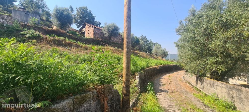 Terreno para construção em Deocriste.