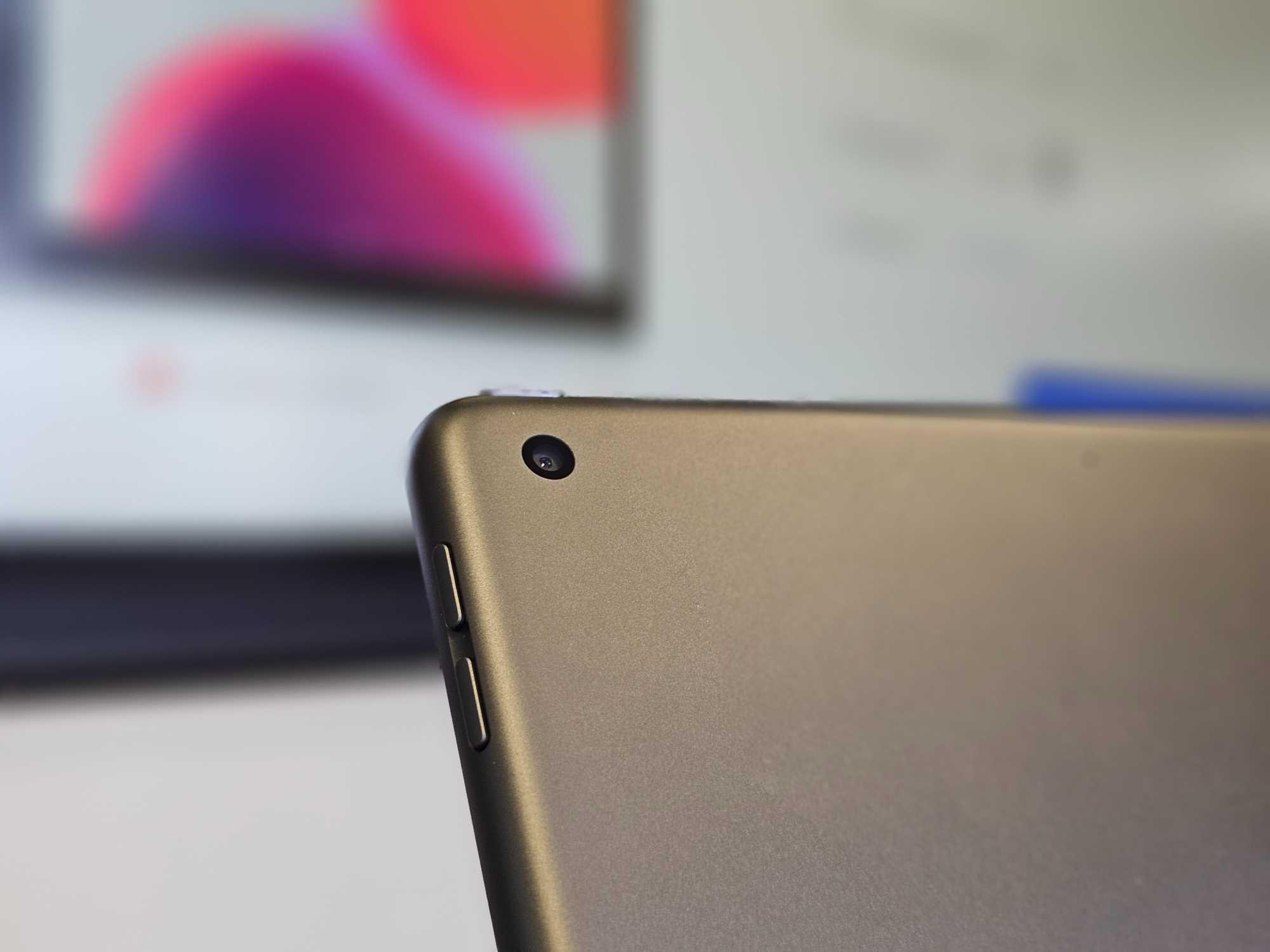 Tablet Apple iPad (7th Gen) 10,2" 3 GB/128 GB Space Grey Najnowszy iOS