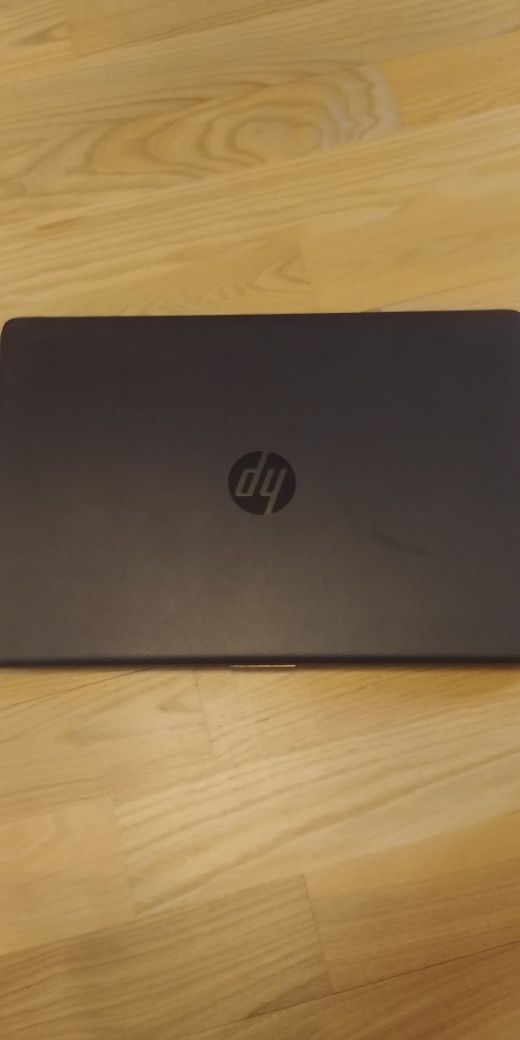 Laptop HP ryzen 5 4500u