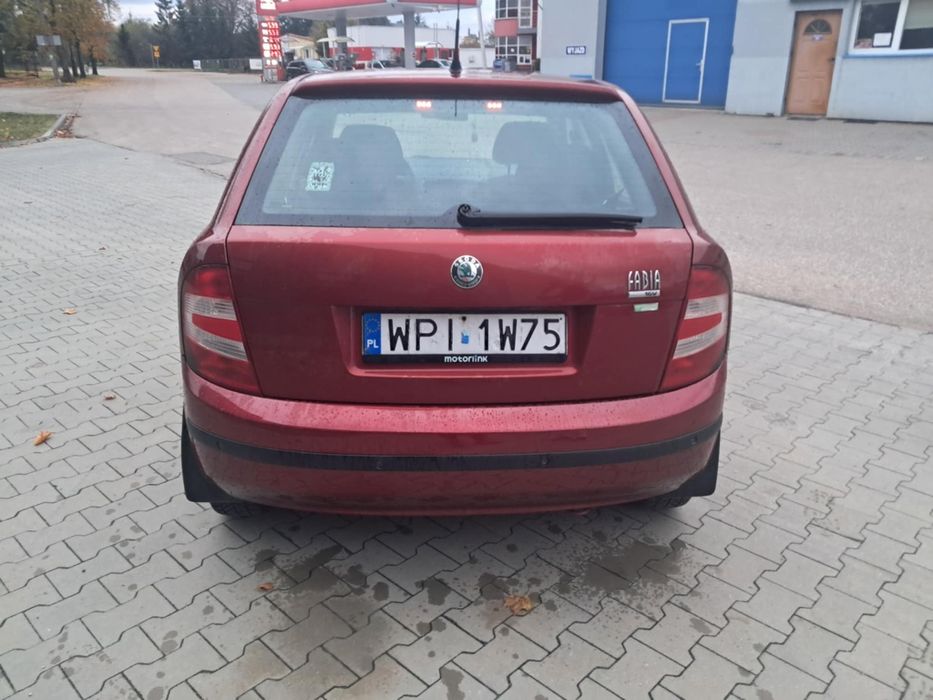 Skoda Fabia 2006 rok 1.4 benzyna 132tys przebieg 100% sprawna