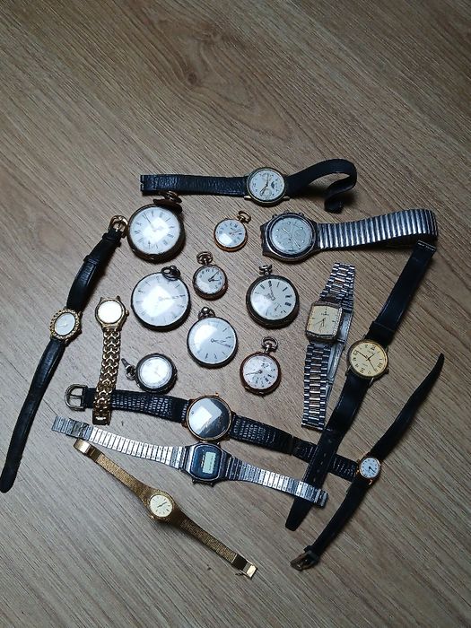 Vendo 18 relojos não estão a trabalhar