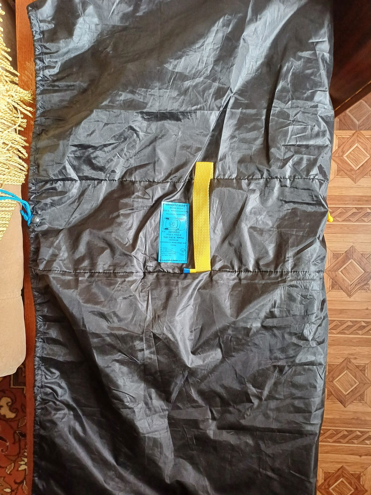 Продам чехлы на колеса