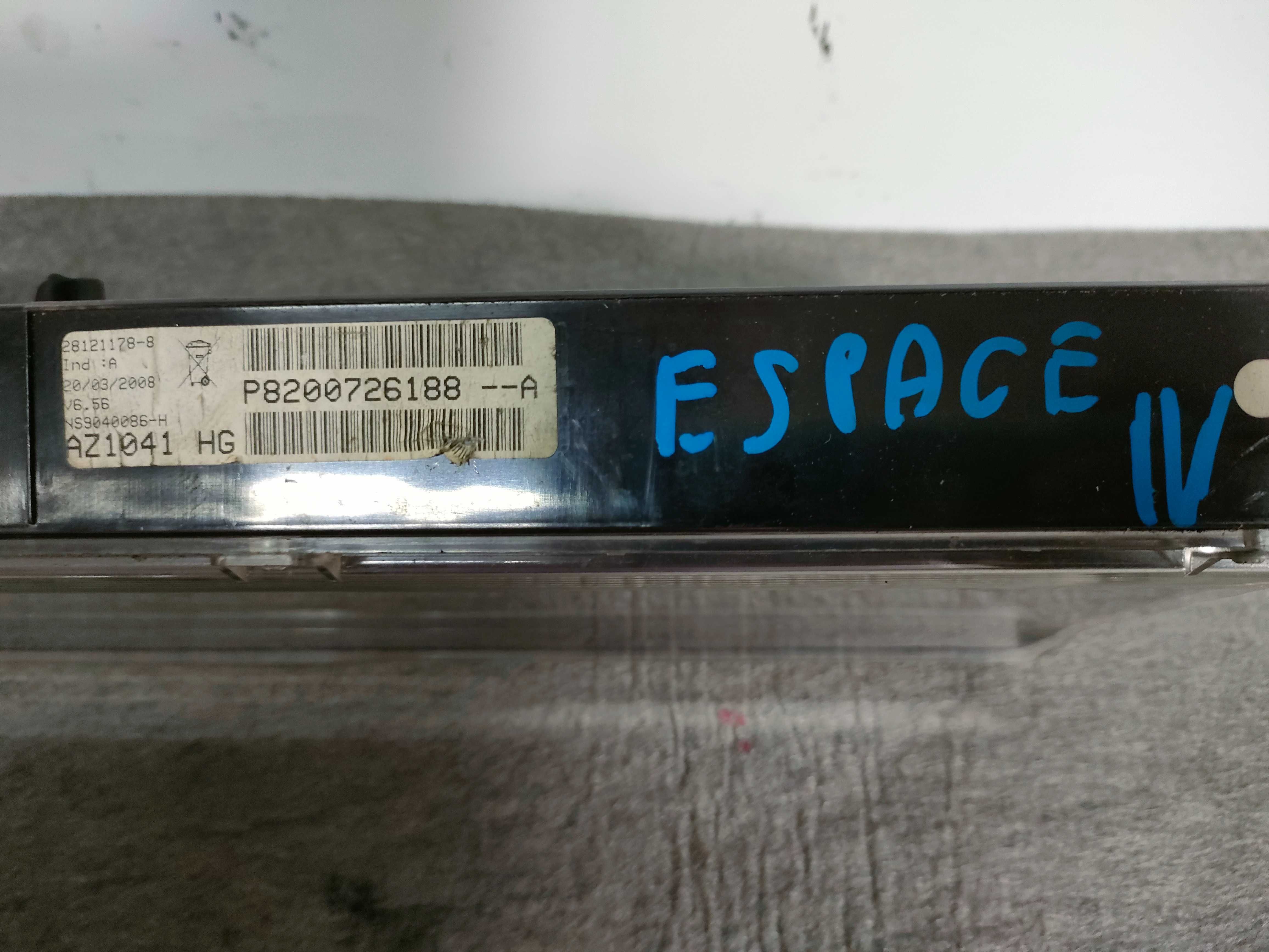 Espace IV licznik z NAVI